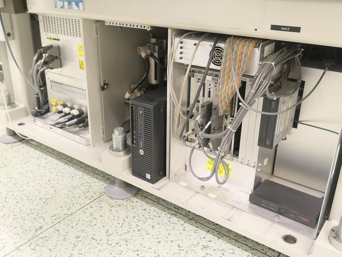 Universal AC30, P&P, vintage 2006 with feeders and accessories