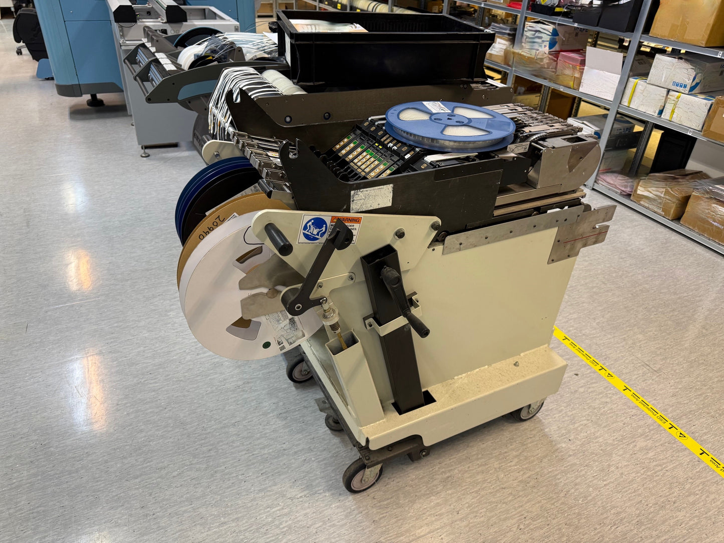 Universal Advantis, vintage 2011, 2 units available